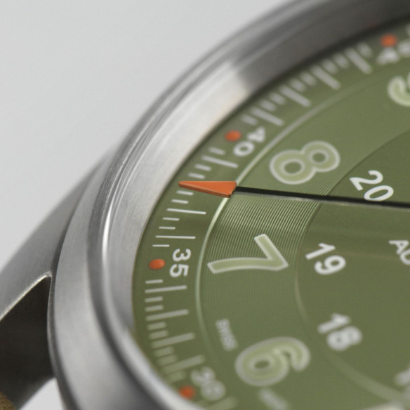 Hamilton Khaki Field Titanium Auto - Campo di Khaki