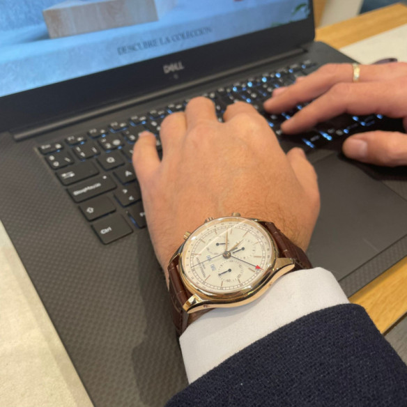 Frederique Constant Classics Quartz Chronograph Triple Calendar - Classics