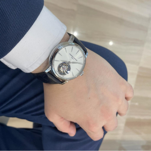 Frederique Constant Classics Tourbillon Edicion Limitada - Clássicos