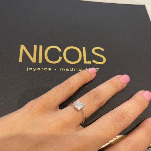 Anillo Diamantes Princess 0.65 - La princesse