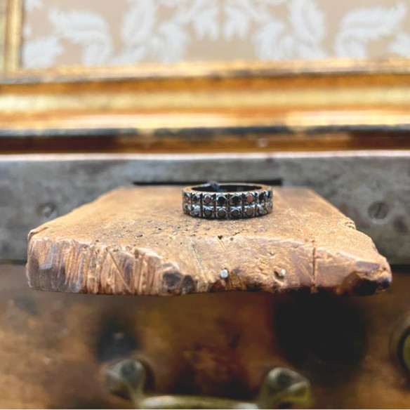 Anillo Oro Diamantes Negros Black Power - ANILLOS