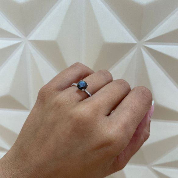 Schwarze schwarze Power Diamantring - jahrestag