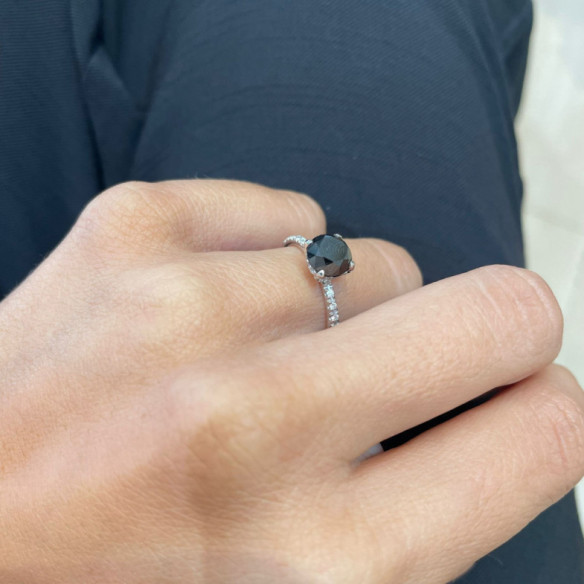 Anillo Diamante Negro Black Power - aniversario