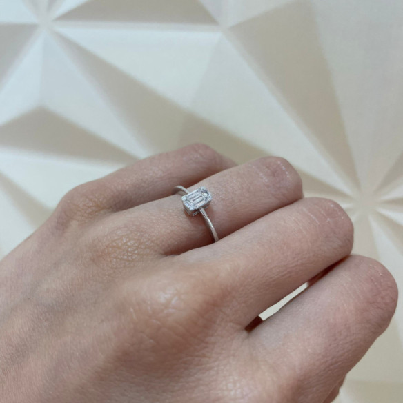 Minerva Solitaire Ring 0.22 - Diamond Rings