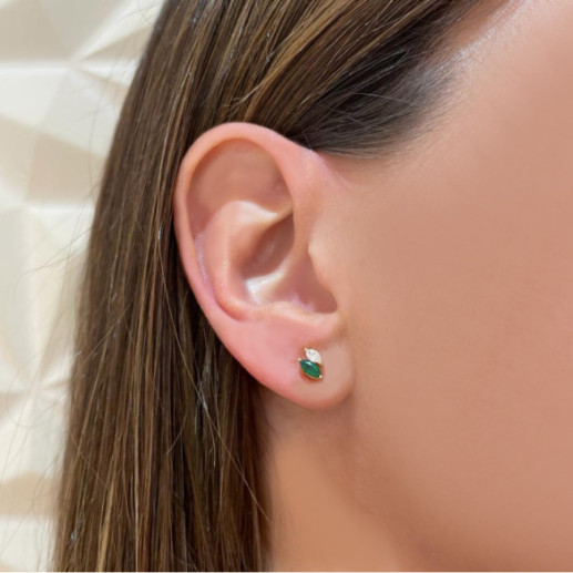 Marquise Climbing Earrings Diamonds and Emeralds Yellow Gold - Climbing earrings 2