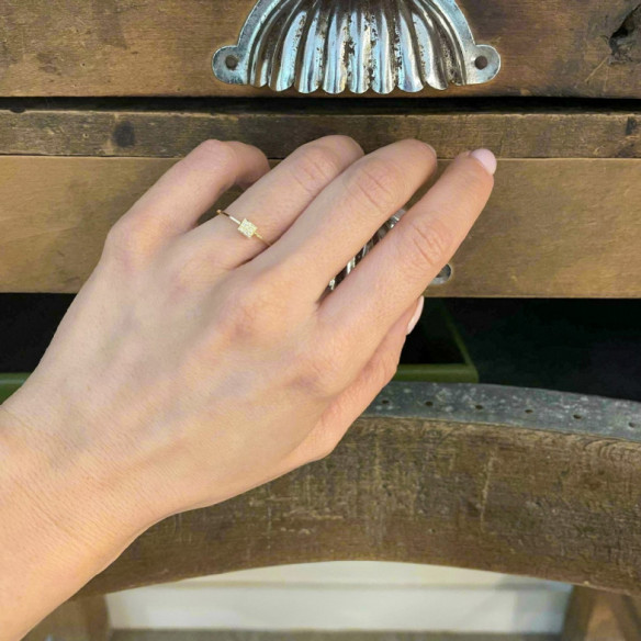 Anello con diamante Mumite - Battesimo e gioielli di prima comunione