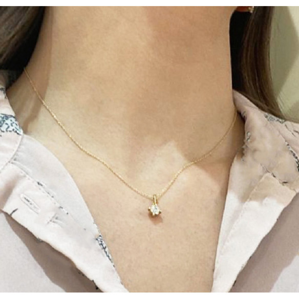 Collana Diamond Gardenia 0.10 Oro Giallo - Pendenti di diamanti