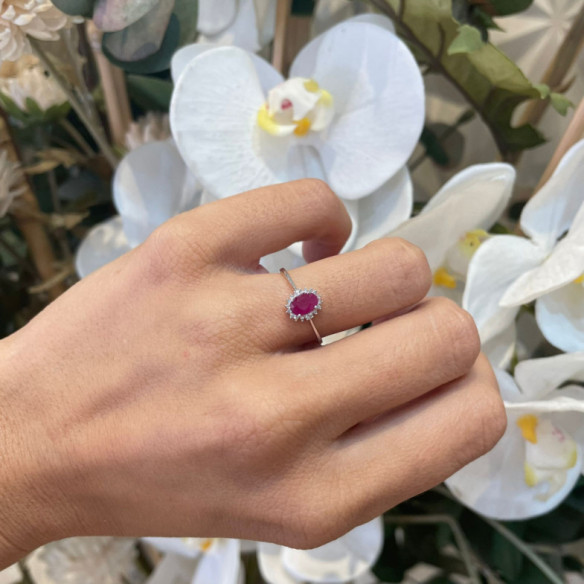 Anel Rubí 0.50 Diamantes doces - ANéIS