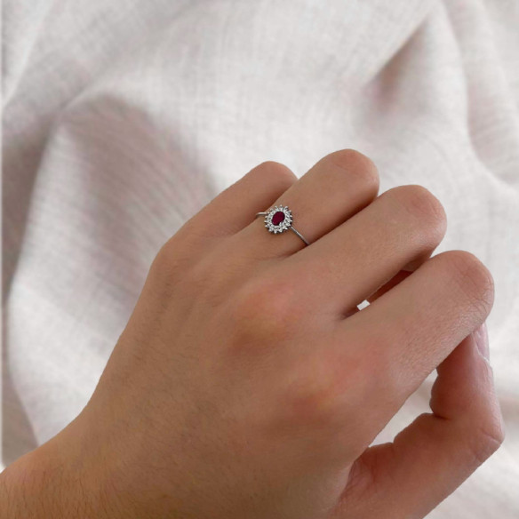 Ring Rubi OVAL DETAIL - Ruby Rings