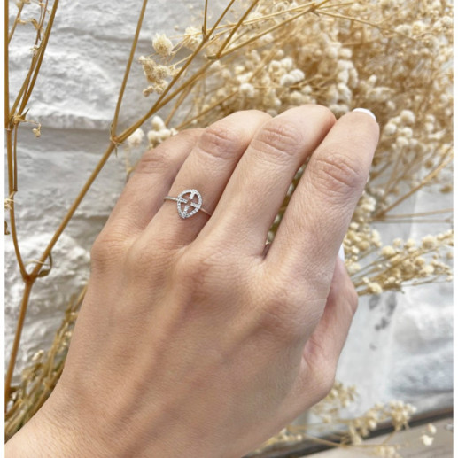 Anillo Oro Cruz Little Details - Anillos de Diamantes 2