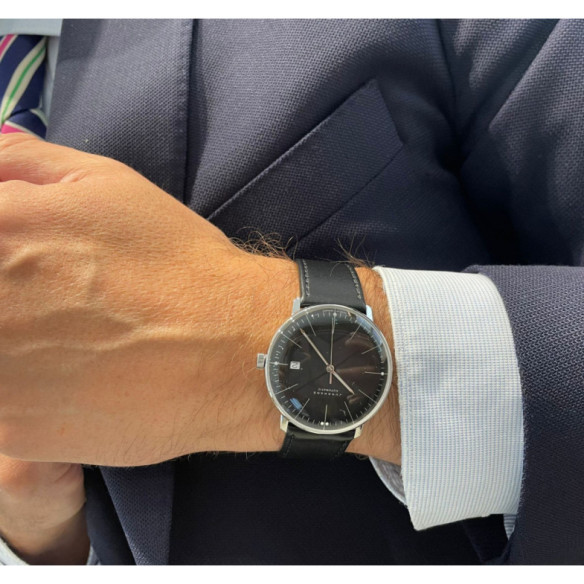 Junghans Max Bill Automatic - Junghans Max Bill