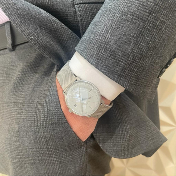 Junghans Max Bill Mega Solare - Junghans Bill max