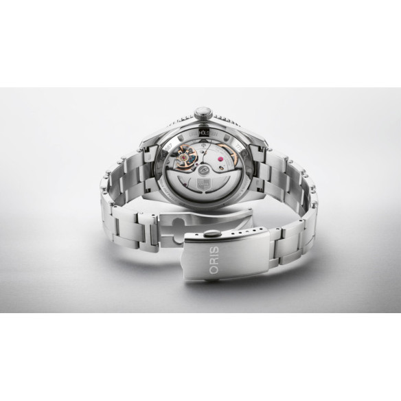 Oris Divers Sixty-Five 12H Calibre 400 - Oris Divers