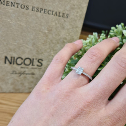 Anillo Diamantes Minerva 0.40 Oro Blanco - Sculpture baguette 2
