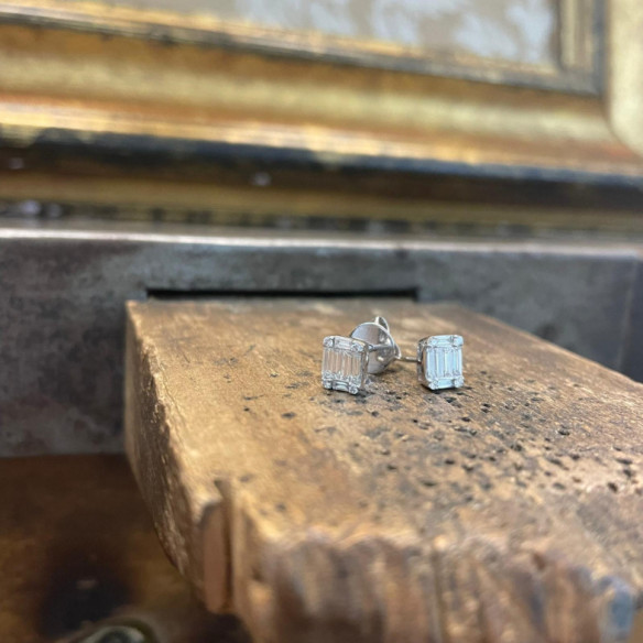 Diamond Earrings MINERVA 0.70 Square Studs - Bride earrings