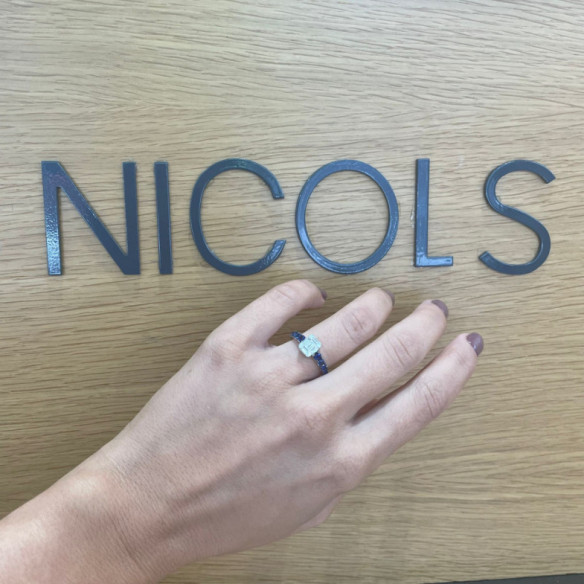 Anillo Diamantes Electra 0.44 Oro Blanco y Zafiro Azul - Anéis de Noivado Azul