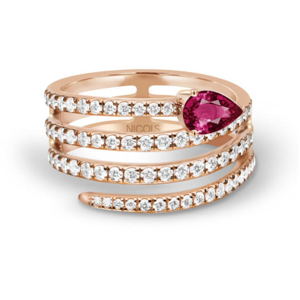 Anillo Rubí y Diamantes Delicia - Anéis de rubi