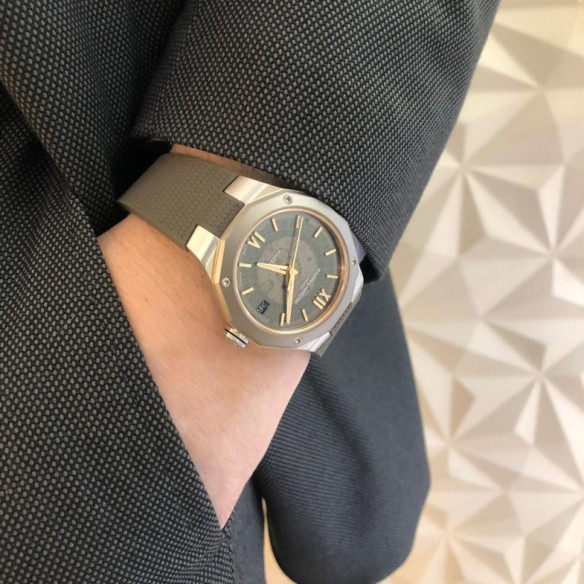 Baume Mercier Riviera Baumatic - Riviera