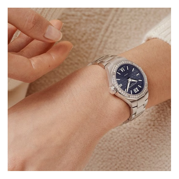 Baume Mercier Riviera 33Mm Quartz Diamonds - Baumer & Mercier