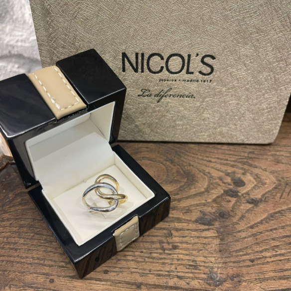 Anillo Onda Anudada Oro Amarillo Y Blanco - Anillos de Oro Sin Piedras