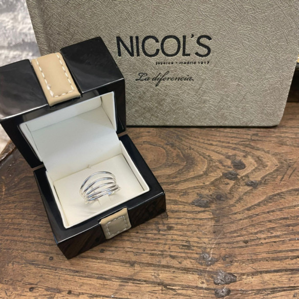 Anillo Oro Minimalista 5 Lineas Onduladas - Anillos de Oro Sin Piedras