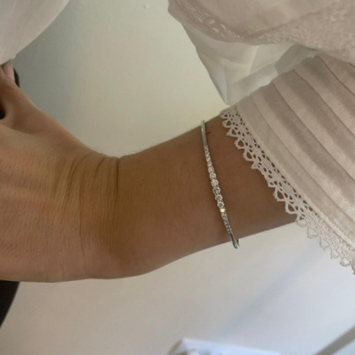Brazalete Tubo Redondo Oro Blanco Eloise 17 Diamantes - Brazaletes de Oro 2