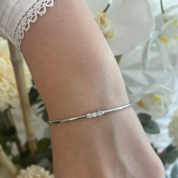 Brazalete Tubo Redondo Oro Blanco Eloise 3 diamantes - Goldarmbänder