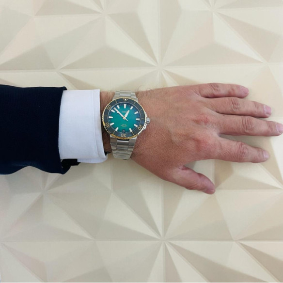 Oris Aquis Date Calibre 400 - Oris Aquis