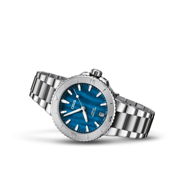 Oris Aquis Date - Oris