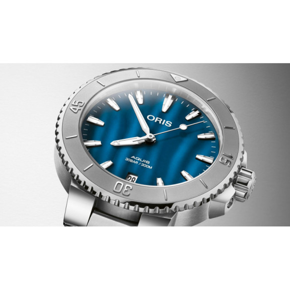 Oris Aquis Date - Oris