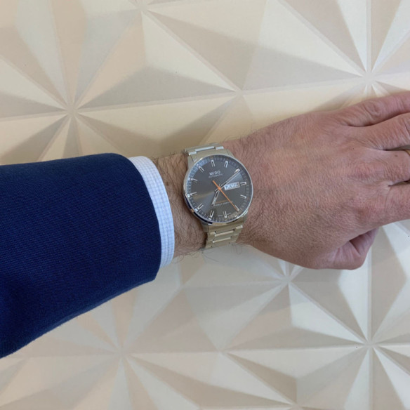 Mido Commander Chronometer - Commander