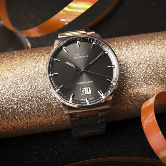 Mido Commander Big Date - Commander