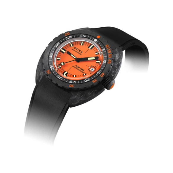 Doxa Sub 300 Carbon Professional - DOXA