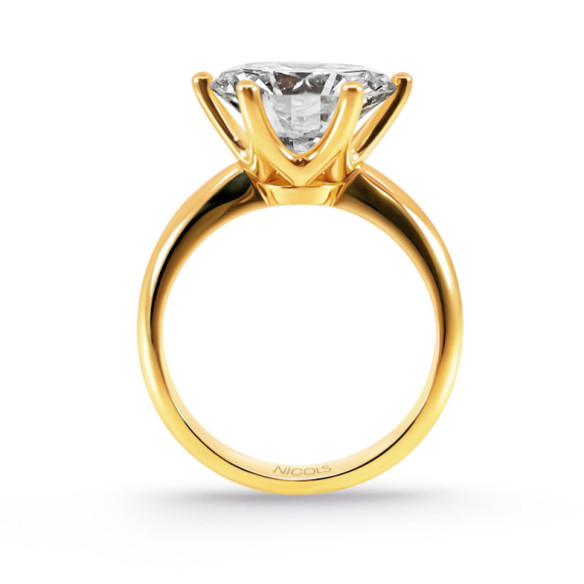 Anillo Diamante Cuatro quilates y medio Solitario Charlotte Oro amarillo - Alta Joyería