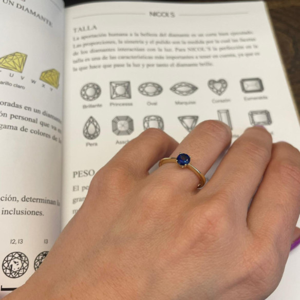 Anillo Solitario Zafiro Isabella 0.50Ct Oro Amarillo - Saphiringe