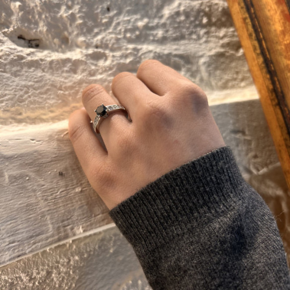 Anello nero diamante amelie noir 1.15 ct - anniversario