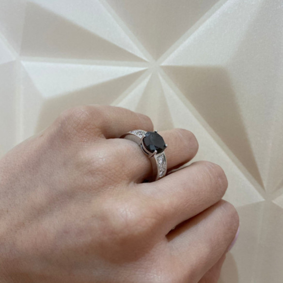 Schwarzer Diamantring Amelie - Hoher Schmuck