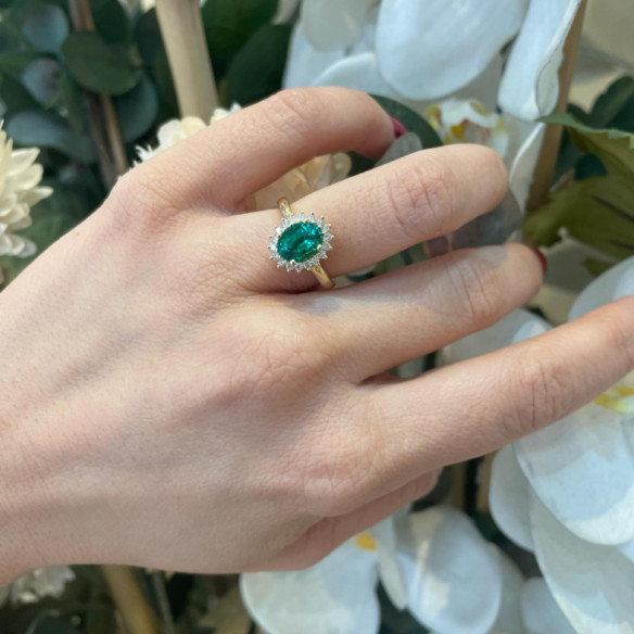 Anillo Esmeralda Dalia 1.30 Oro Amarillo - Impegno di anniversario degli anelli
