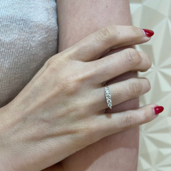 Diamond Ring ELOISE 0.55 White Gold - Diamond Tresks