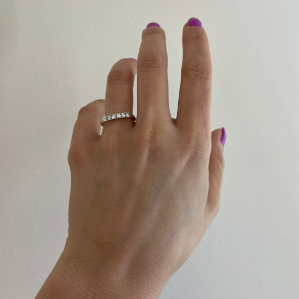 Diamond Wedding Ring 0.30 Eloise Line - Brilliant Cut