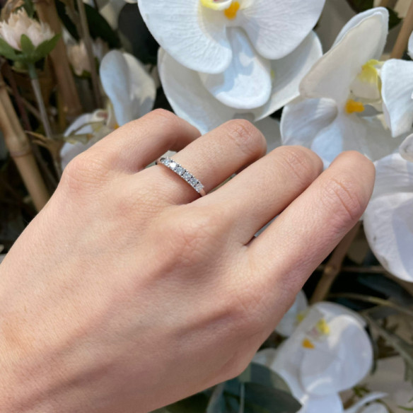 Diamond Wedding Ring 0.30 Eloise Line - Brilliant Cut