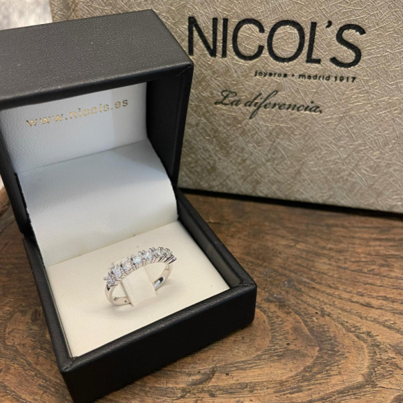 Diamond Wedding Ring 0.80 Eloise Line - Brilliant Cut Wedding Ring