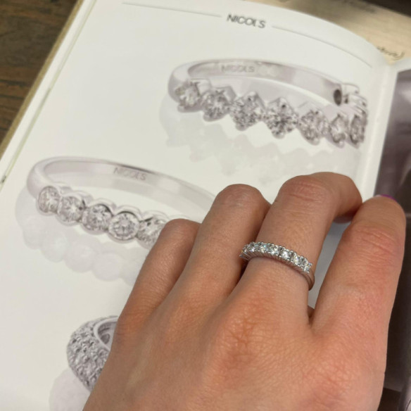 Alianza Diamantes 0.80 Eloise Line - Alianças brilhantes