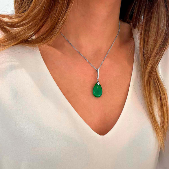 Colgante Jade Verde Oro Y Diamantes Serenity - Colgantes de Piedras Verde