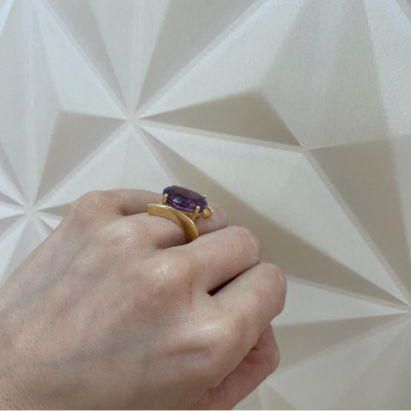 Yellow Gold Amethyst Ring BIGTONE PLANE - Rings other precious stones