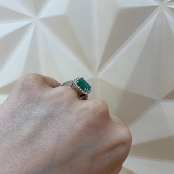 Emerald Ring 3.26ct White Gold SUNSET RECTANGLE - Anniversary Rings