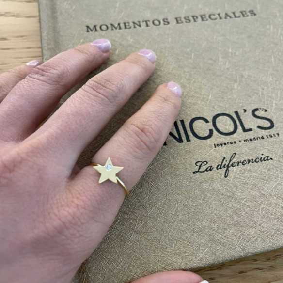 Yellow Gold Diamond Star Ring ALWAYS - Yellow Gold Modern Rings