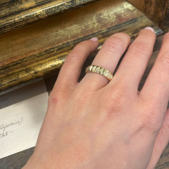 Alianza Ulises Oro Amarillo 40Mm - Anillos de Boda Hombre