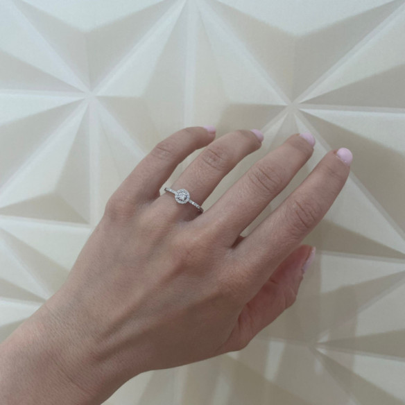 Carnation Diamond Solitaire Ring 0.15 - Brilliant Cut
