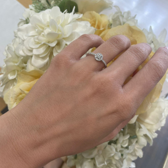 Carnation Diamond Solitaire Ring 0.15 - Brilliant Cut